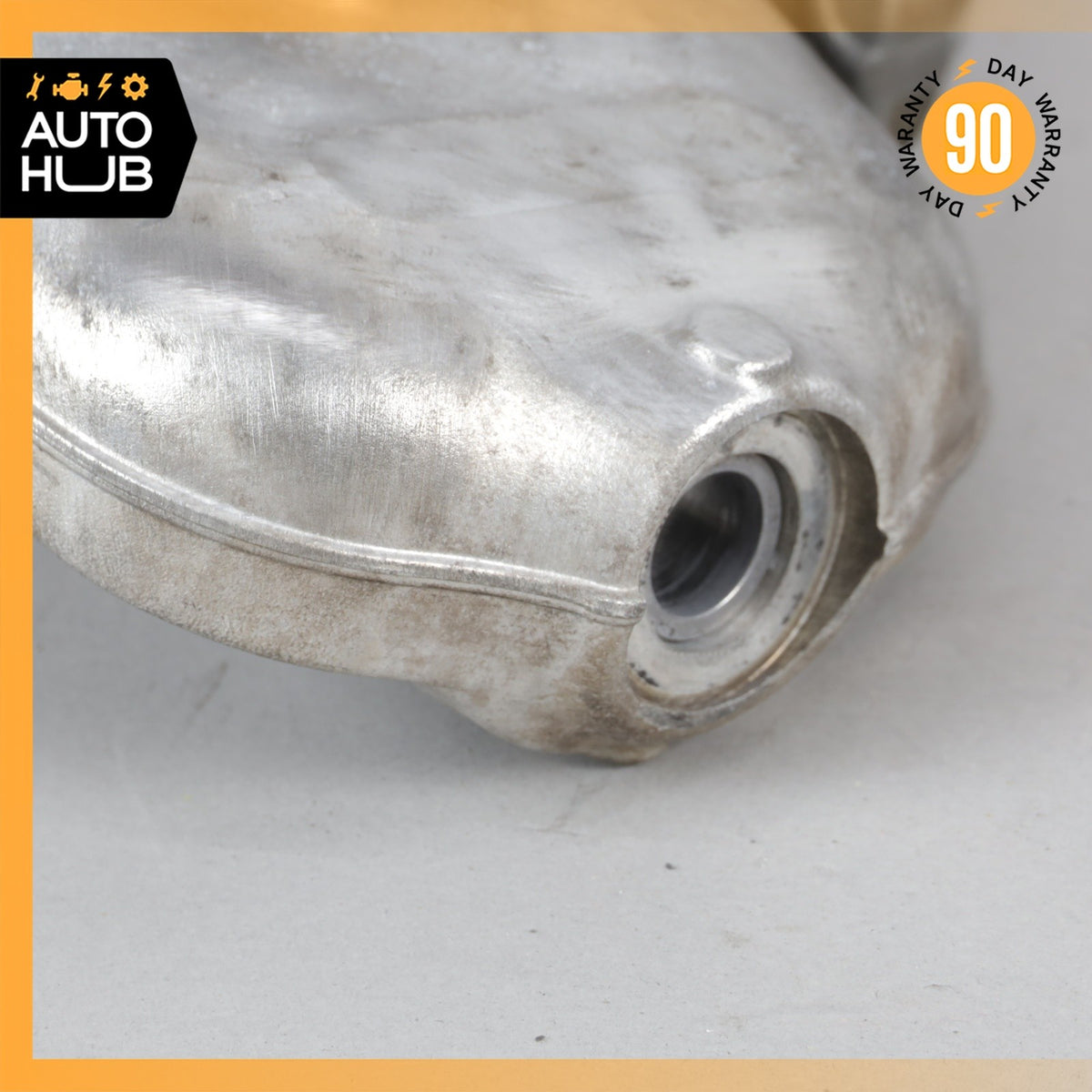 03-10 Maserati GranTurismo M145 Front Left Side Spindle Knuckle Hub OEM 23k - photo 4