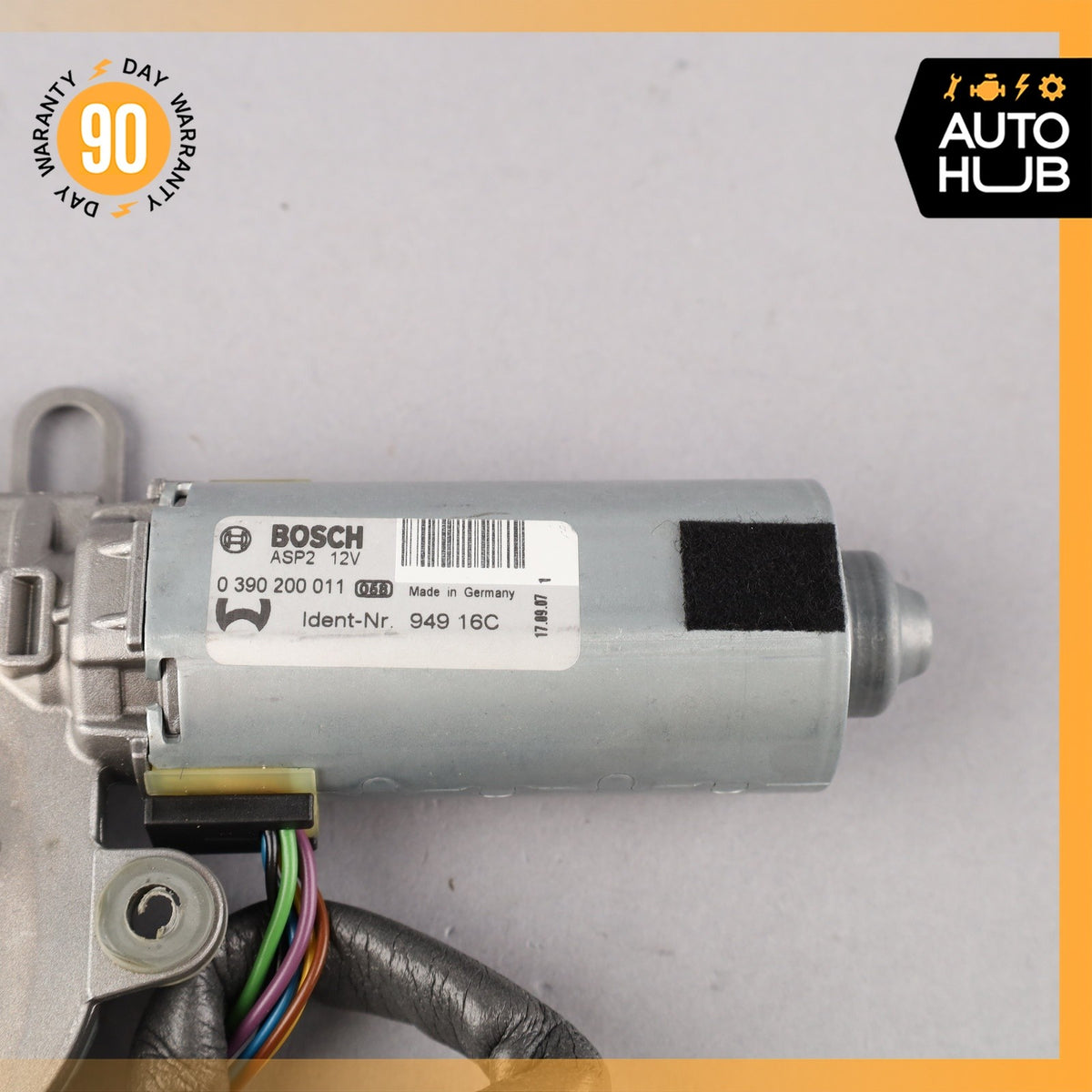 Mercedes W219 CLS550 Panoramic Sunroof Sun Roof Motor 2038203142 OEM - photo 5