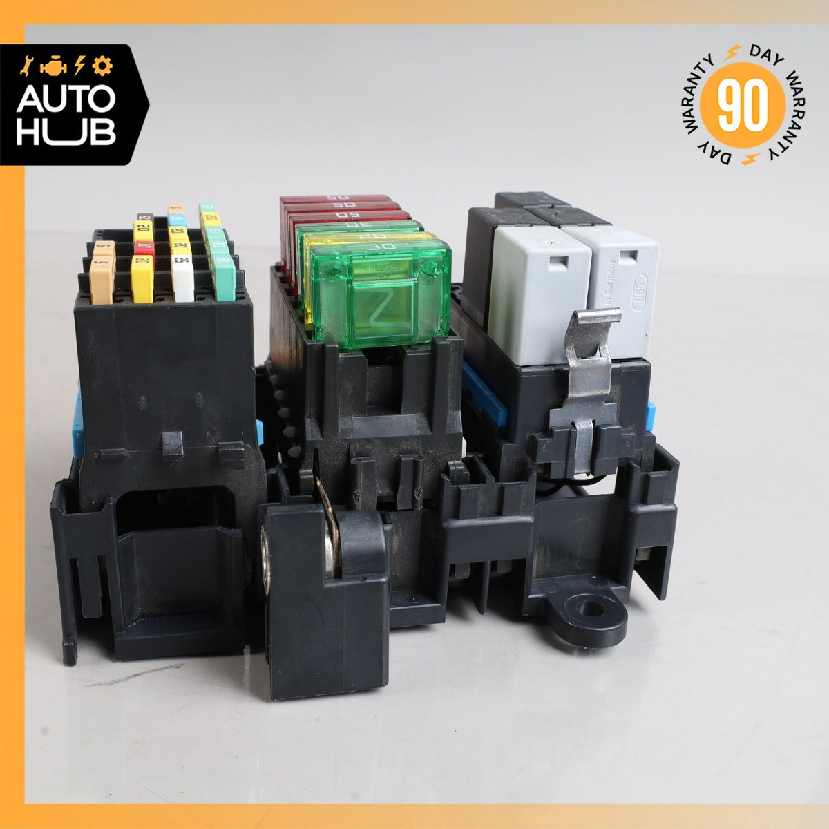 05-07 Maserati Quattroporte M139 F1 Rear Engine Bay Fuse Box 213752 OEM - photo 4