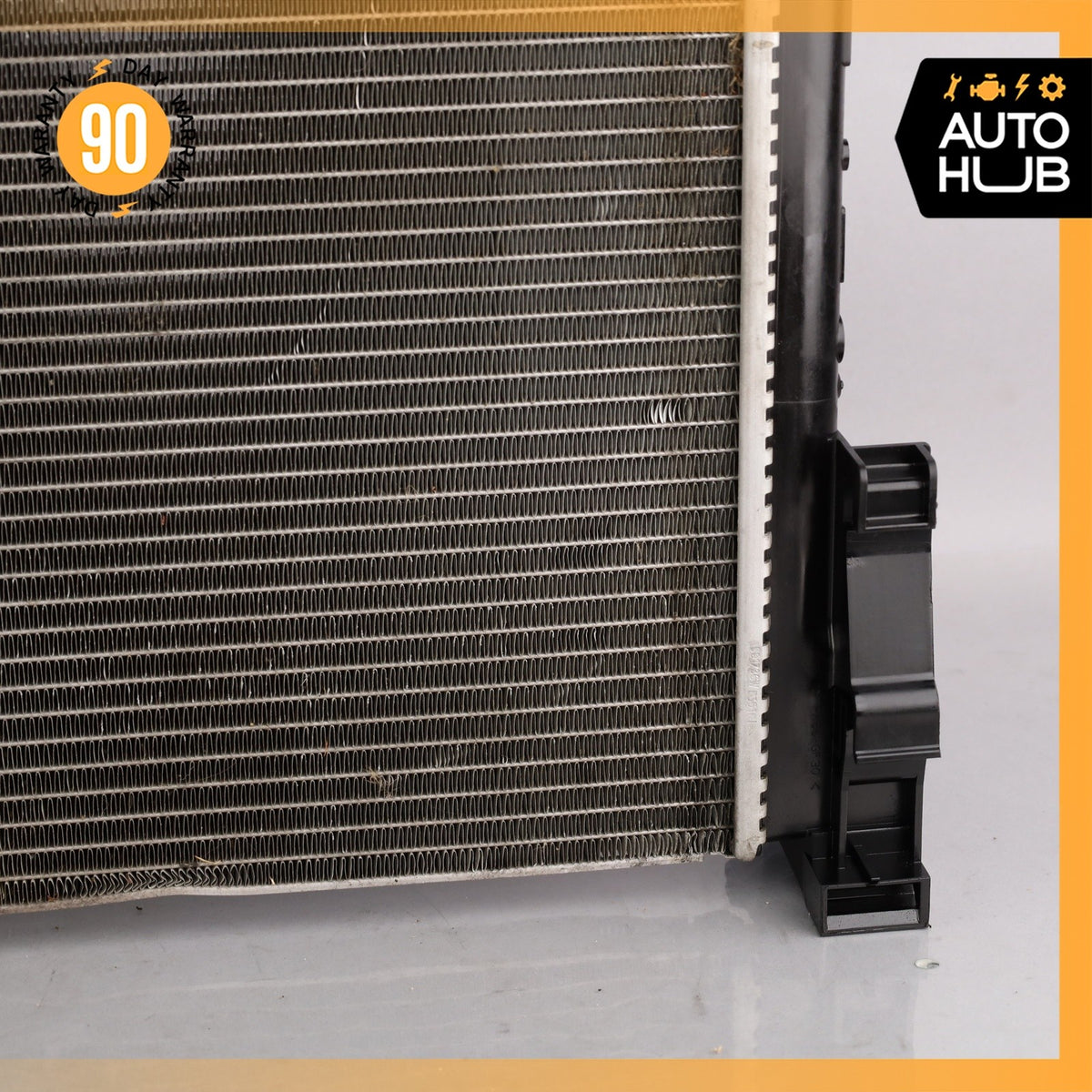 08-15 Mercedes W207 E350 GLK350 Engine Water Cooling Radiator 2045002803 OEM - photo 15