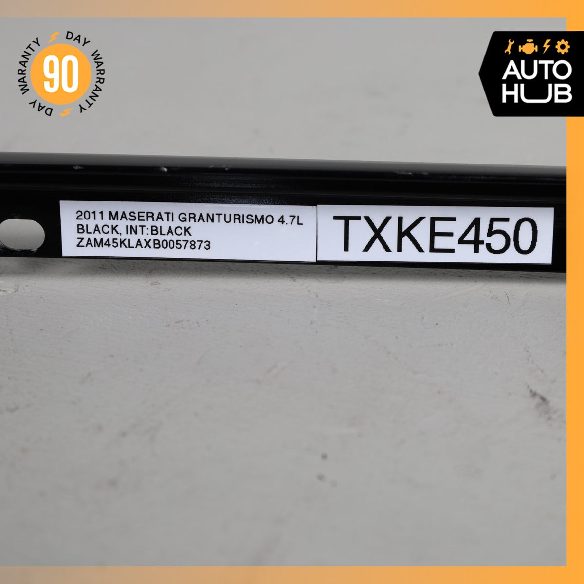 08-19 Maserati GranTurismo S M145 Front Right Door Window Molding Frame OEM 56k - photo 12