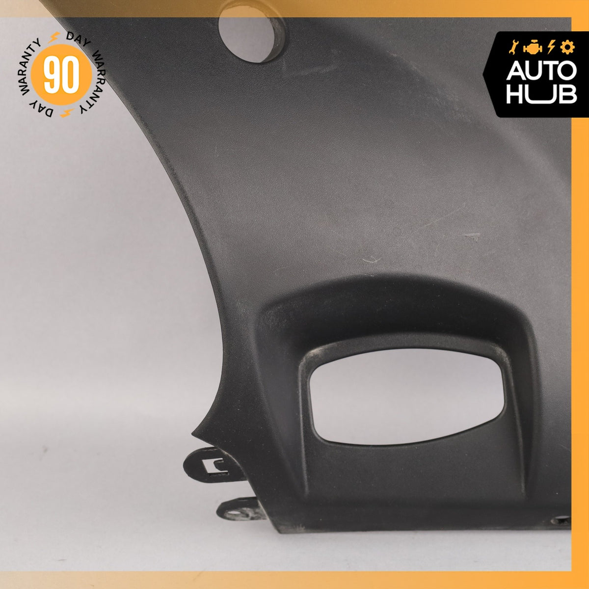 Porsche Macan 95B Front Left Engine Compartment Cover Panel Trim 95B806583B OEM - photo 4