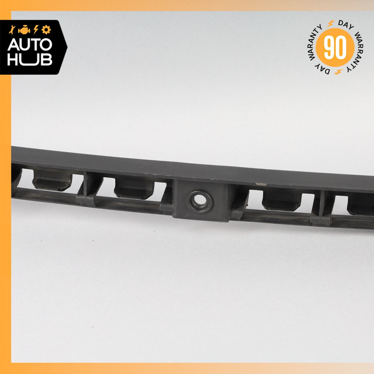 08-18 Maserati GranTurismo M145 Left Side Rocker Panel Side Skirt Bracket OEM - photo 9