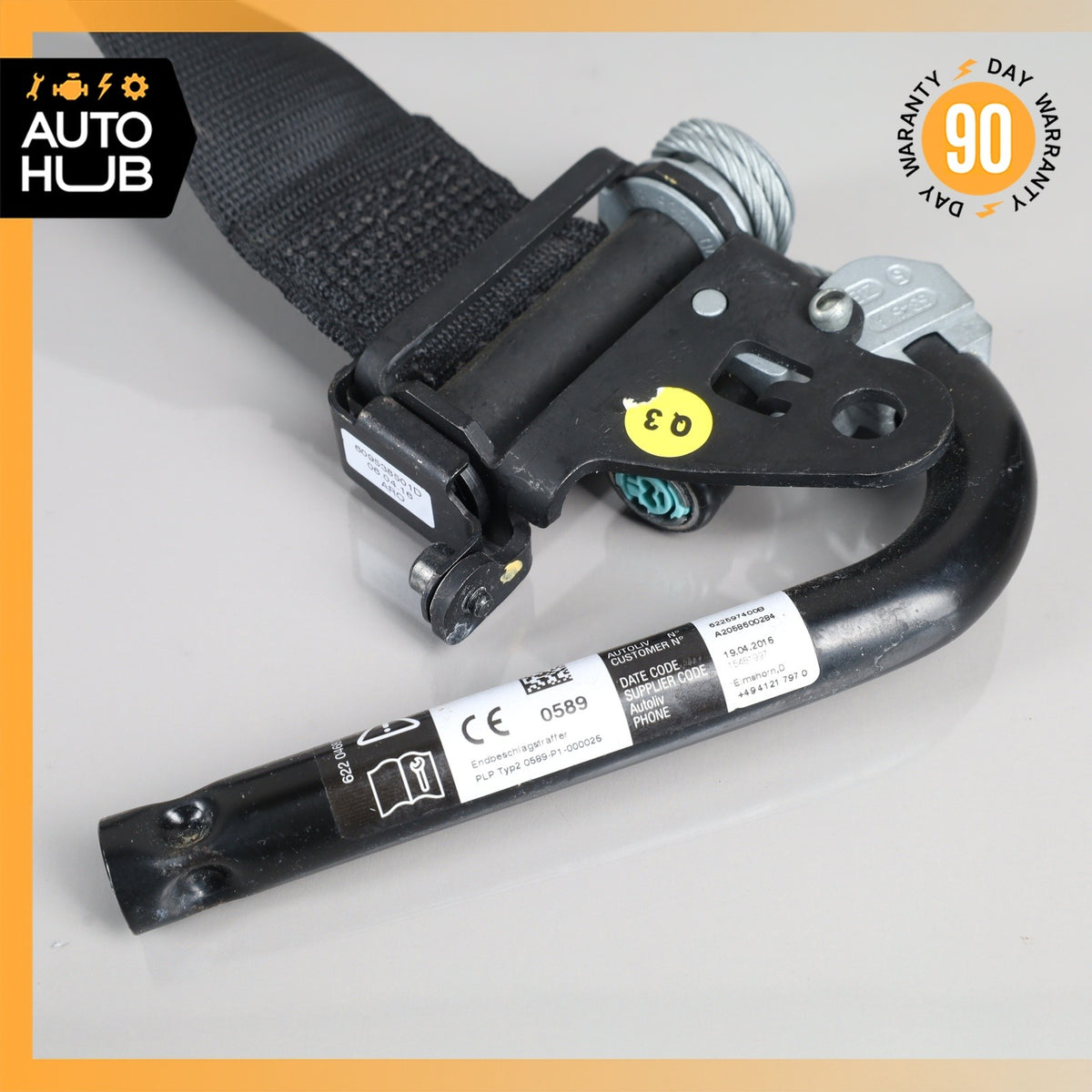 15-18 Mercedes W205 C300 C43 AMG GLC300 Front Right Side Seat Belt OEM - photo 3