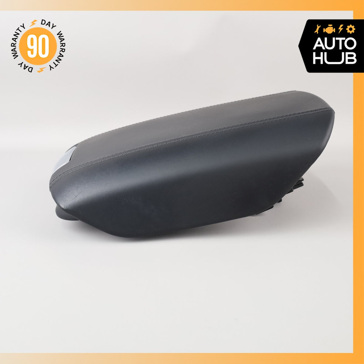 Porsche Cayenne 958 Center Console Arm Rest Armrest Cover Leather 7P5863206 OEM - photo 5