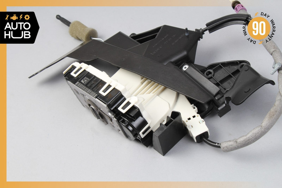 08-14 Mercedes W204 C300 C350 C250 Front Right Door Lock Latch Actuator OEM - photo 4