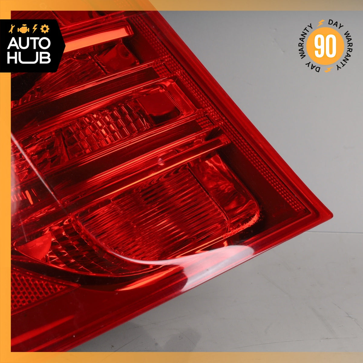 11-17 BMW F25 X3 Rear Left Outer Tail Light Taillight Lamp 63217220239 OEM - photo 3