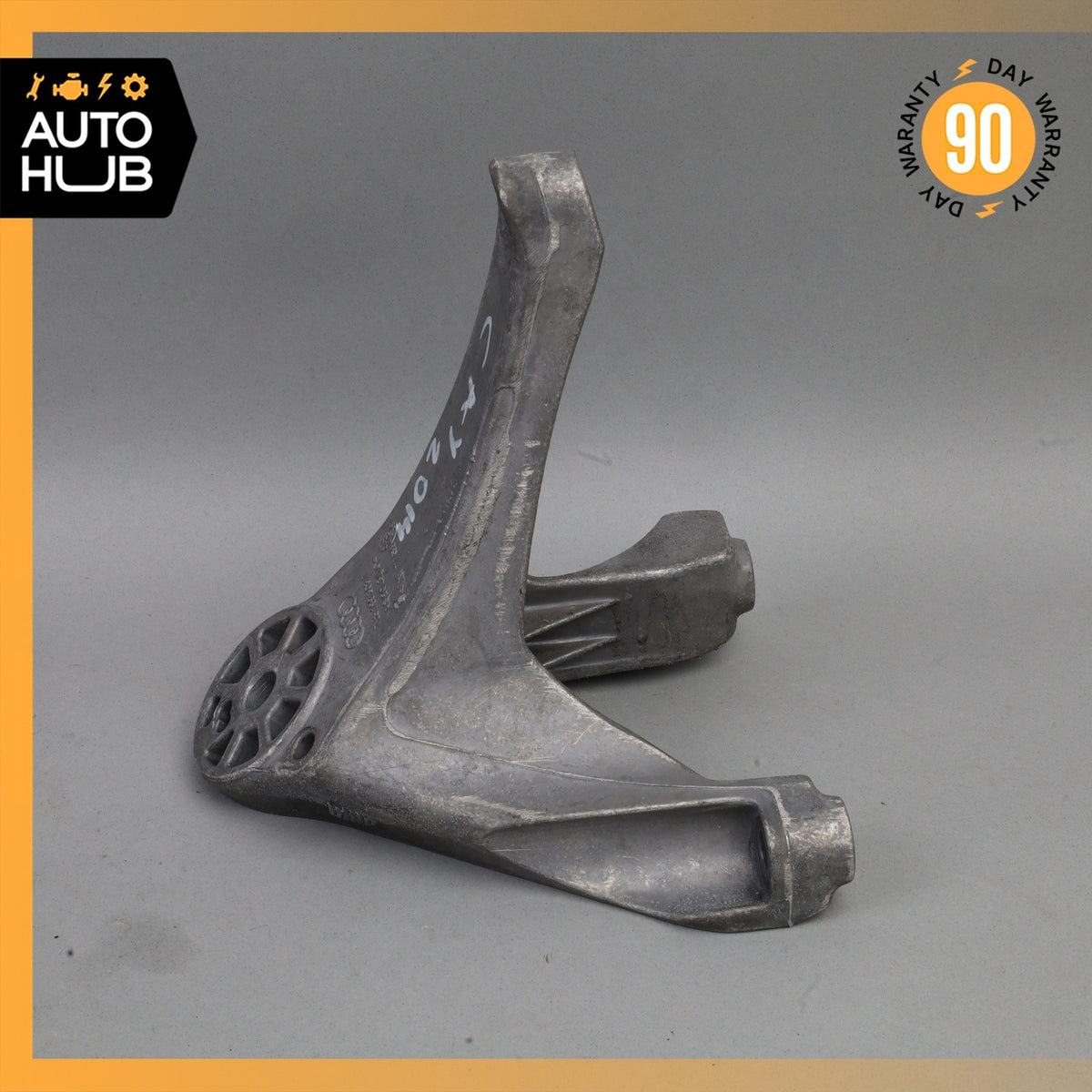 Porsche Cayenne 958 Panamera Hybrid 958 Right Engine Support Mount Bracket OEM - photo 1