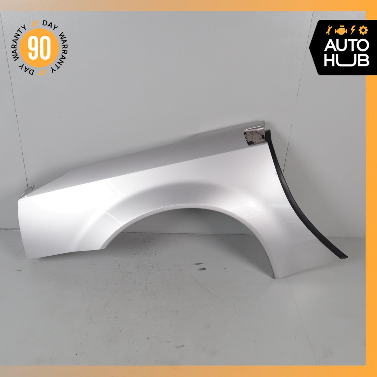 04-09 Cadillac XLR Quarter Panel Rear Right Passenger Side Silver 10355381 OEM - photo 1