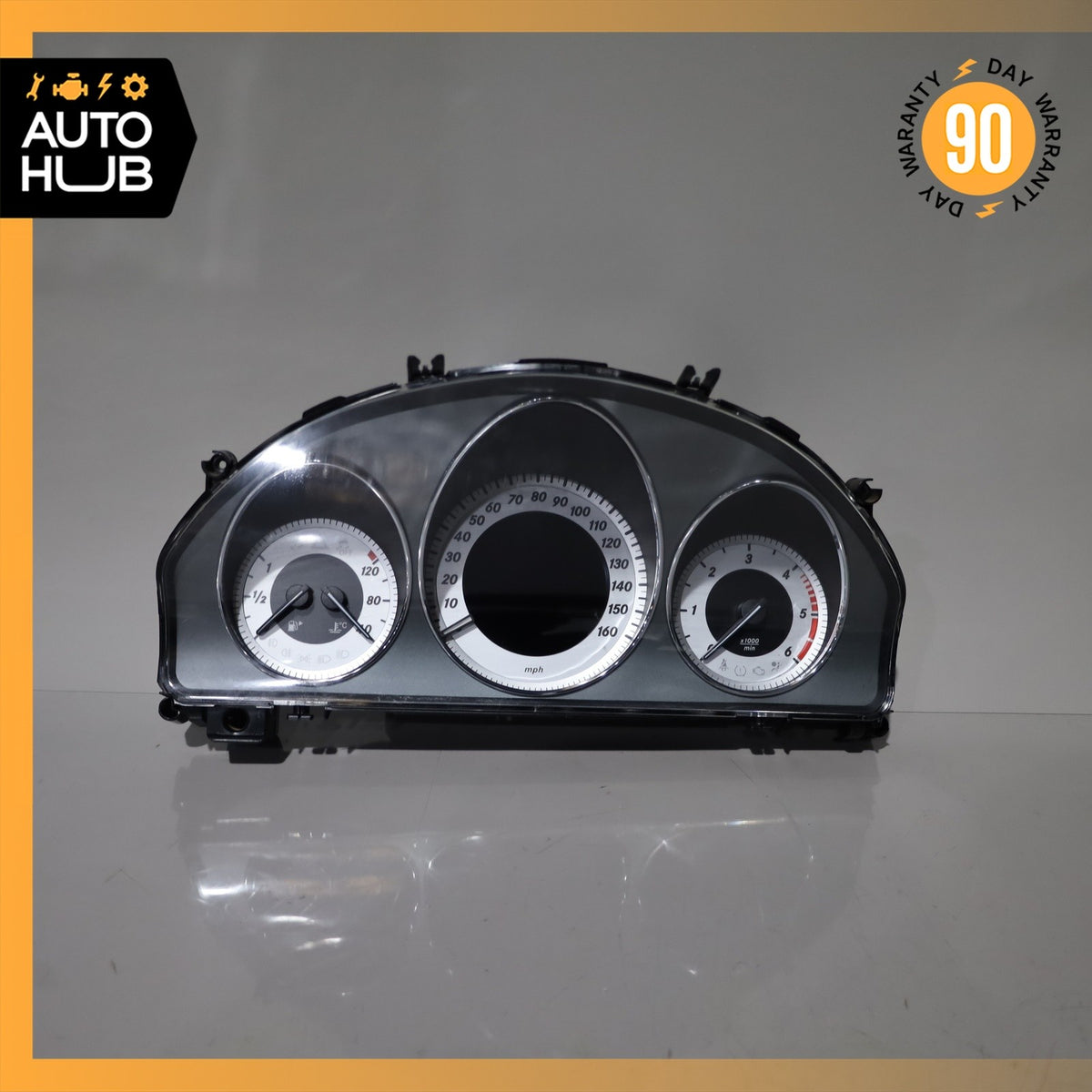 13-15 Mercedes X204 GLK250 Instrument Cluster Speedometer OEM 94k - photo 1