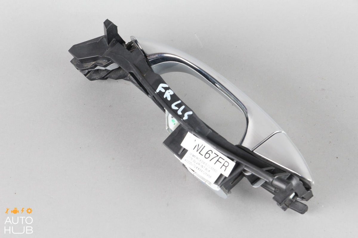 06-11 Mercedes W219 CLS500 CLS550 Exterior Door Handle Front Right Side OEM - photo 8
