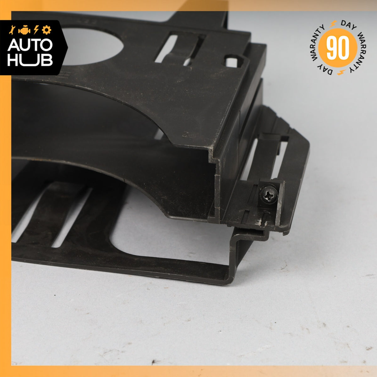 Mercedes W208 CLK430 Holder Bracket 2025458140 OEM - photo 2
