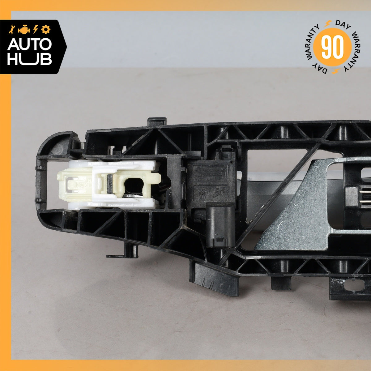19-23 Mercedes W205 C300 C63 C43 AMG Right Passenger Side Door Handle Silver OEM - photo 10