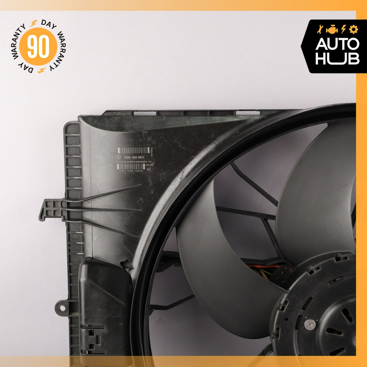 08-20 Mercedes W207 E400 C300 Engine Radiator Cooling Fan Motor Assembly OEM - photo 4