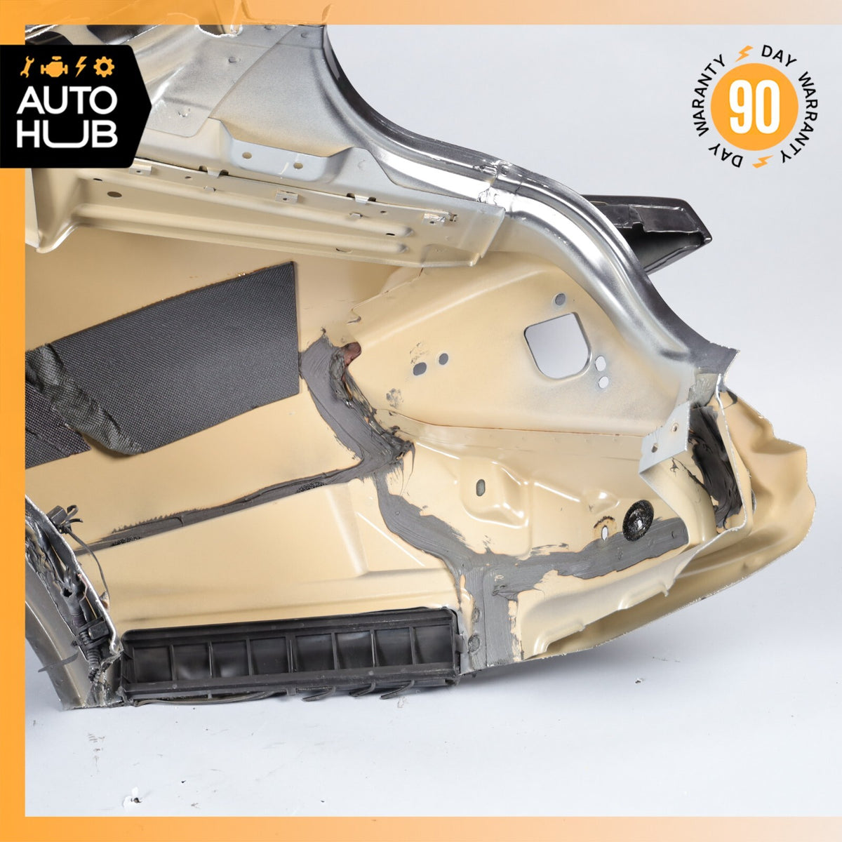 08-18 Maserati GranTurismo M145 Rear Right Side Quarter Panel Cut OEM 76k - photo 20