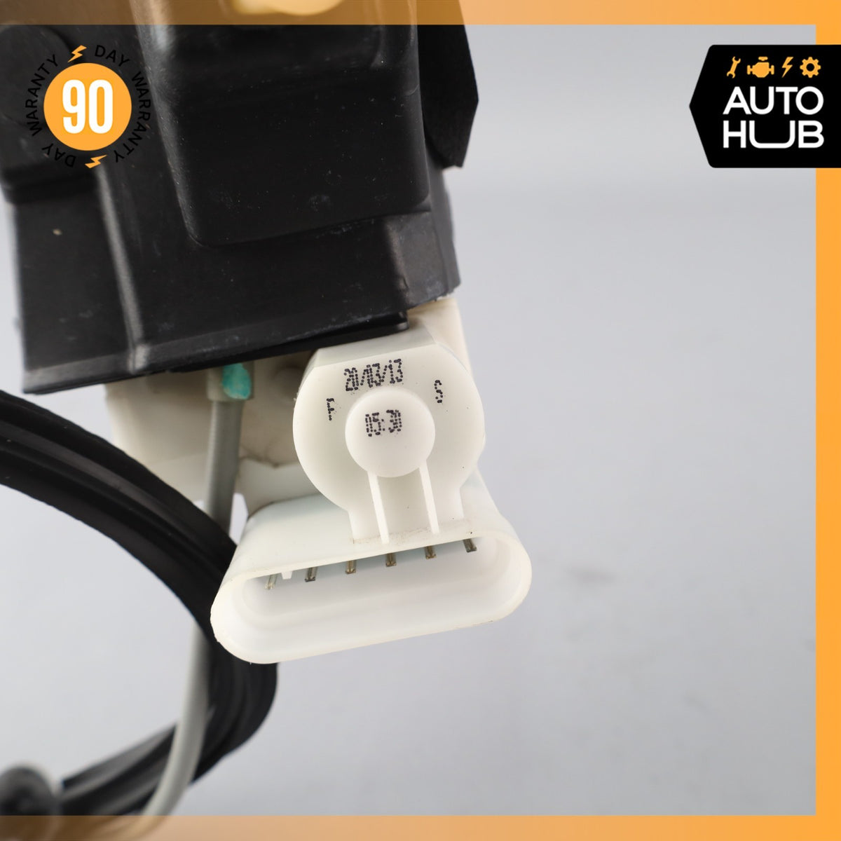 09-19 Maserati GranTurismo M145 Right Side Door Lock Latch Actuator OEM 60k - photo 10