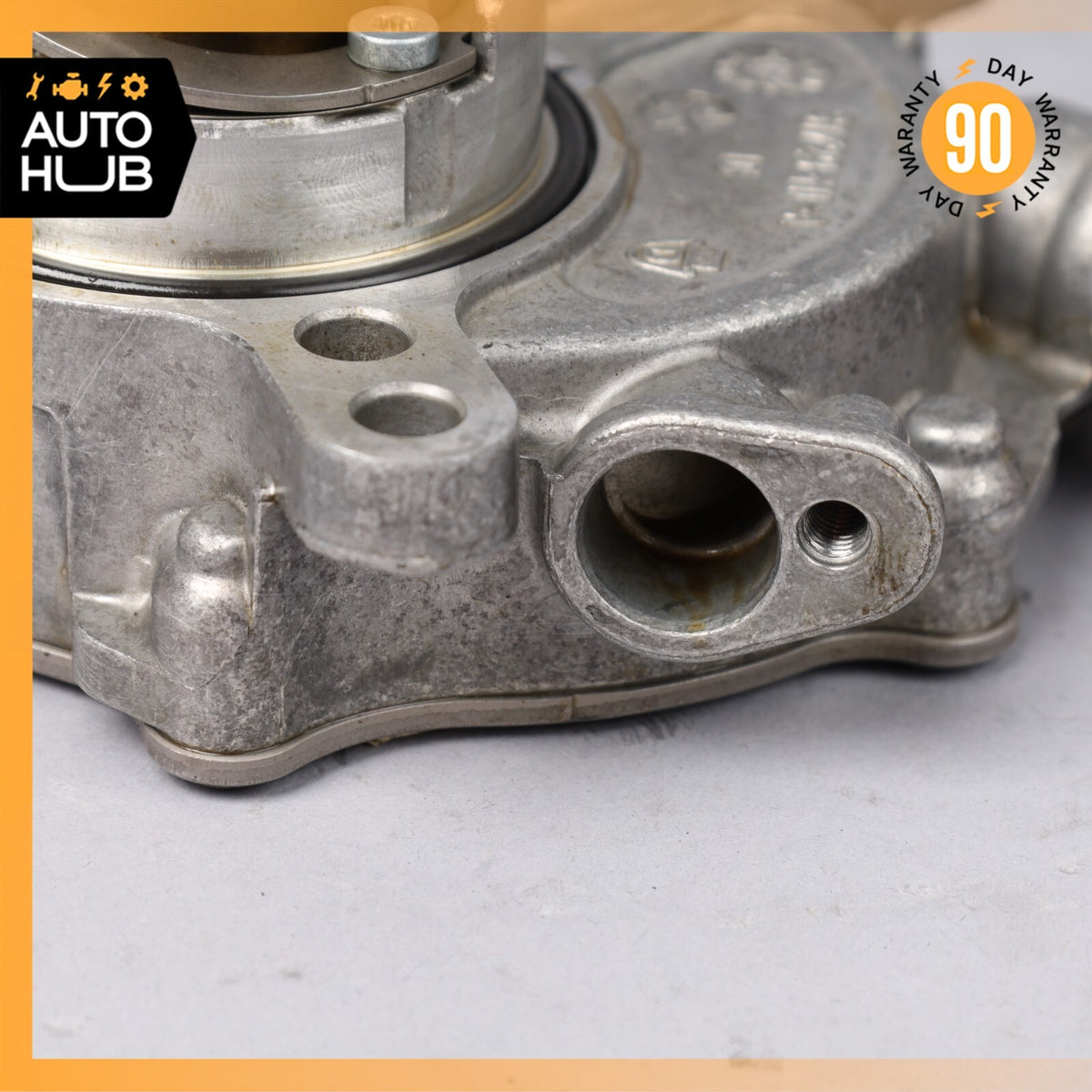 12-18 Mercedes W212 E550 SLK350 Engine Motor Brake Vacuum Pump 2762300065 OEM - photo 4