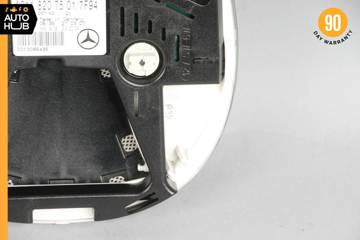 03-11 Mercedes W211 E350 CLS500 Rear Overhead Dome Light Gray 2118207501 OEM - photo 10