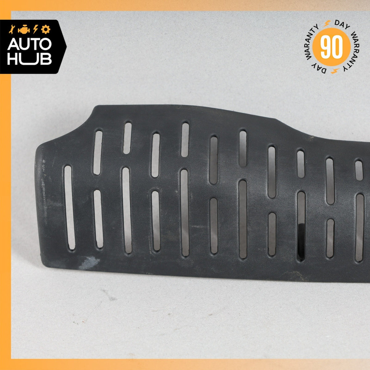 Bentley Continental GTC Front Engine Cover Plate Trim 07C103925Q OEM - photo 2