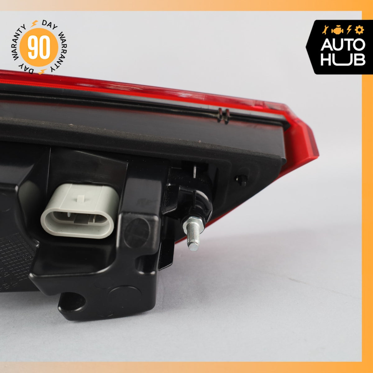 14-20 Maserati Quattroporte M156 Right Side Inner Tail Light Lamp 670009228 OEM - photo 11