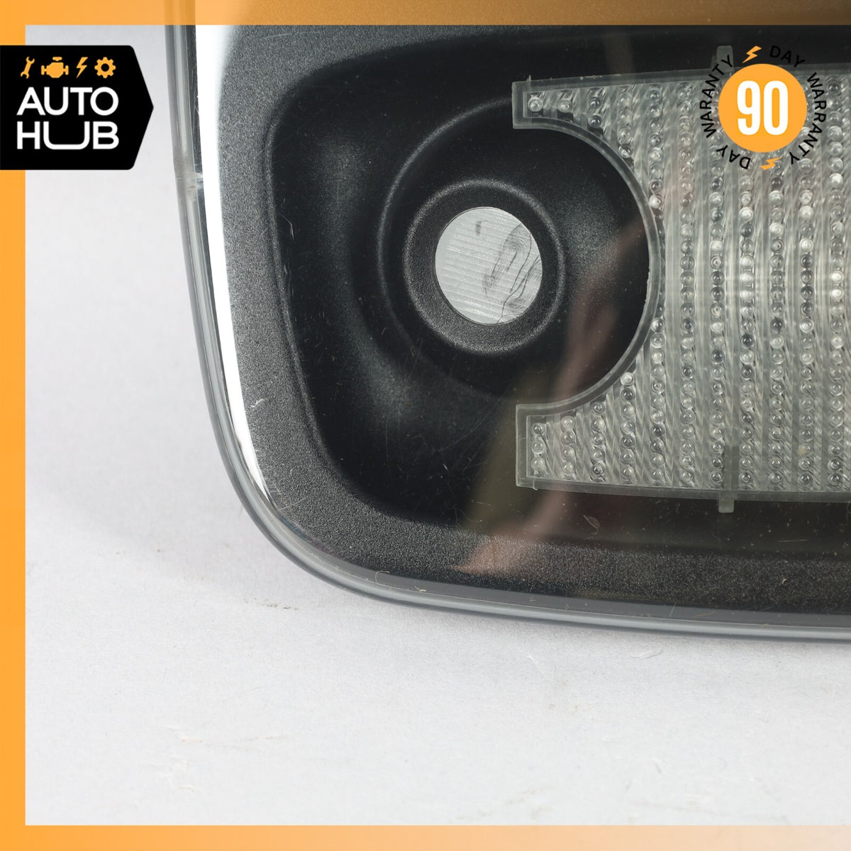 03-19 Maserati GranTurismo M145 Interior Overhead Dome Light Lamp 990096 OEM 61k - photo 8