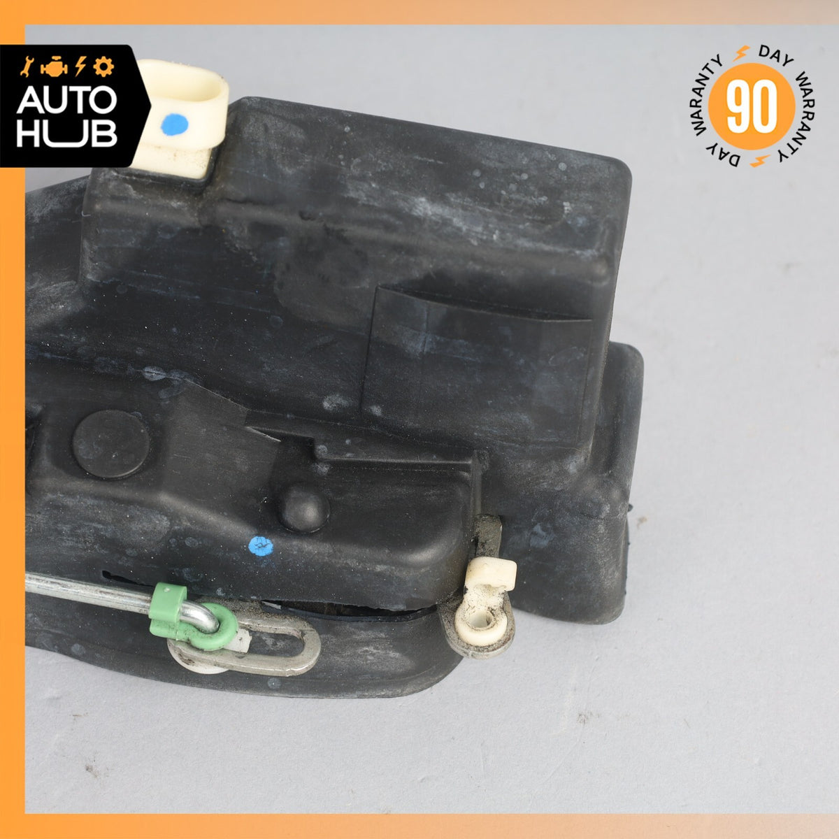 09-19 Maserati GranTurismo M145 Left Side Door Lock Latch Actuator OEM - photo 3
