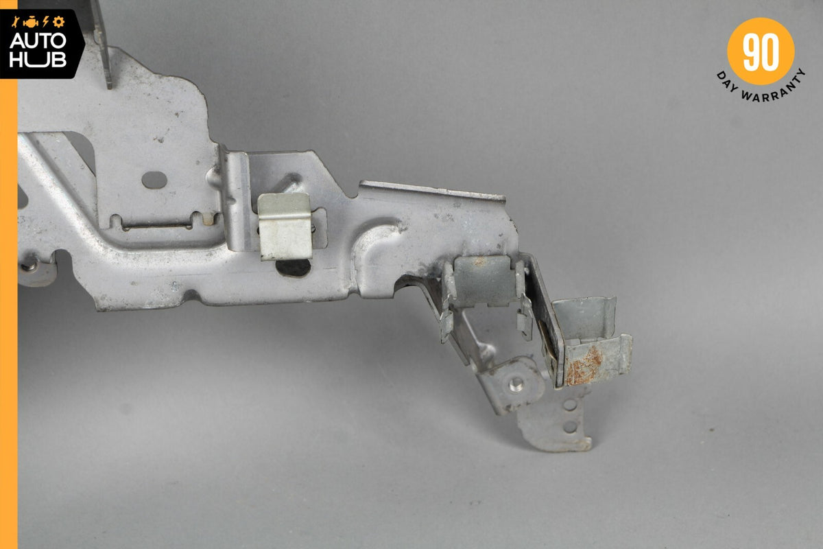 12-15 Mercedes W204 C300 GLK350 Engine Control Unit Module ECU ECM Bracket OEM - photo 2