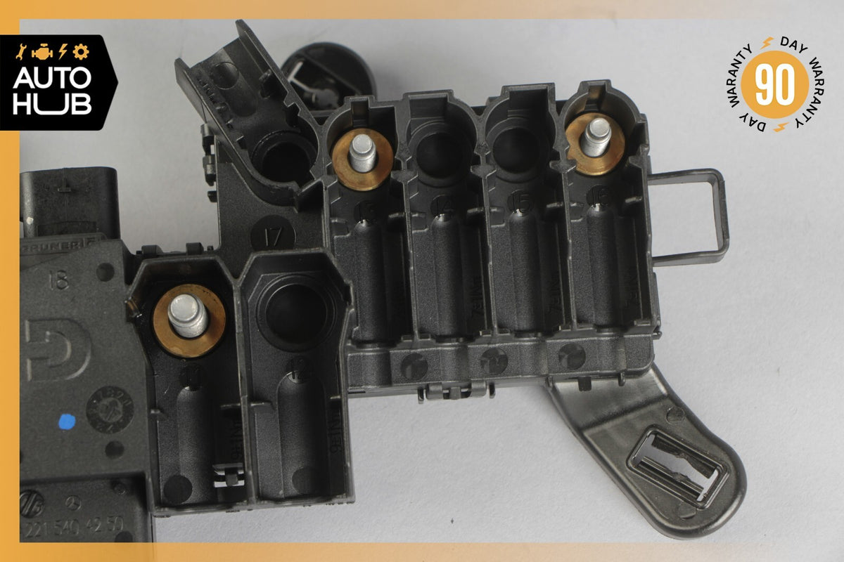 07-13 Mercedes W216 CL550 S400 S350 Fuse Box Junction Block Right Footwell OEM - photo 3