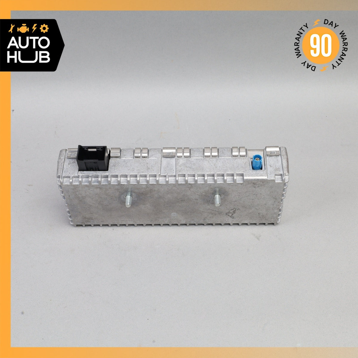 Mercedes W242 B250e  Sirius Satellite Radio Receiver 2128705689 OEM - photo 9
