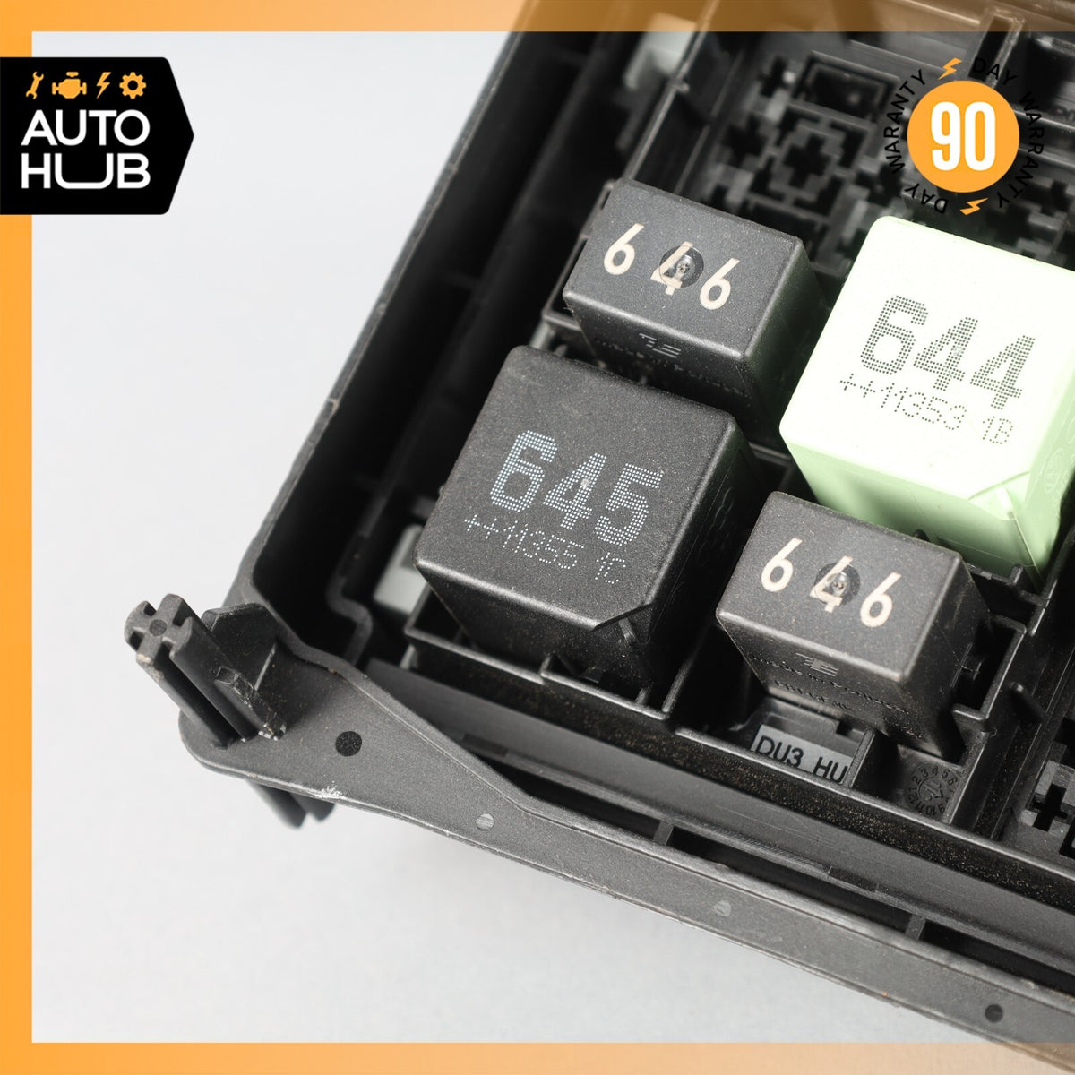 2012 Porsche Cayenne 958 Hybrid S Engine Engine Dashboard Relay Fuse Box OEM - photo 5