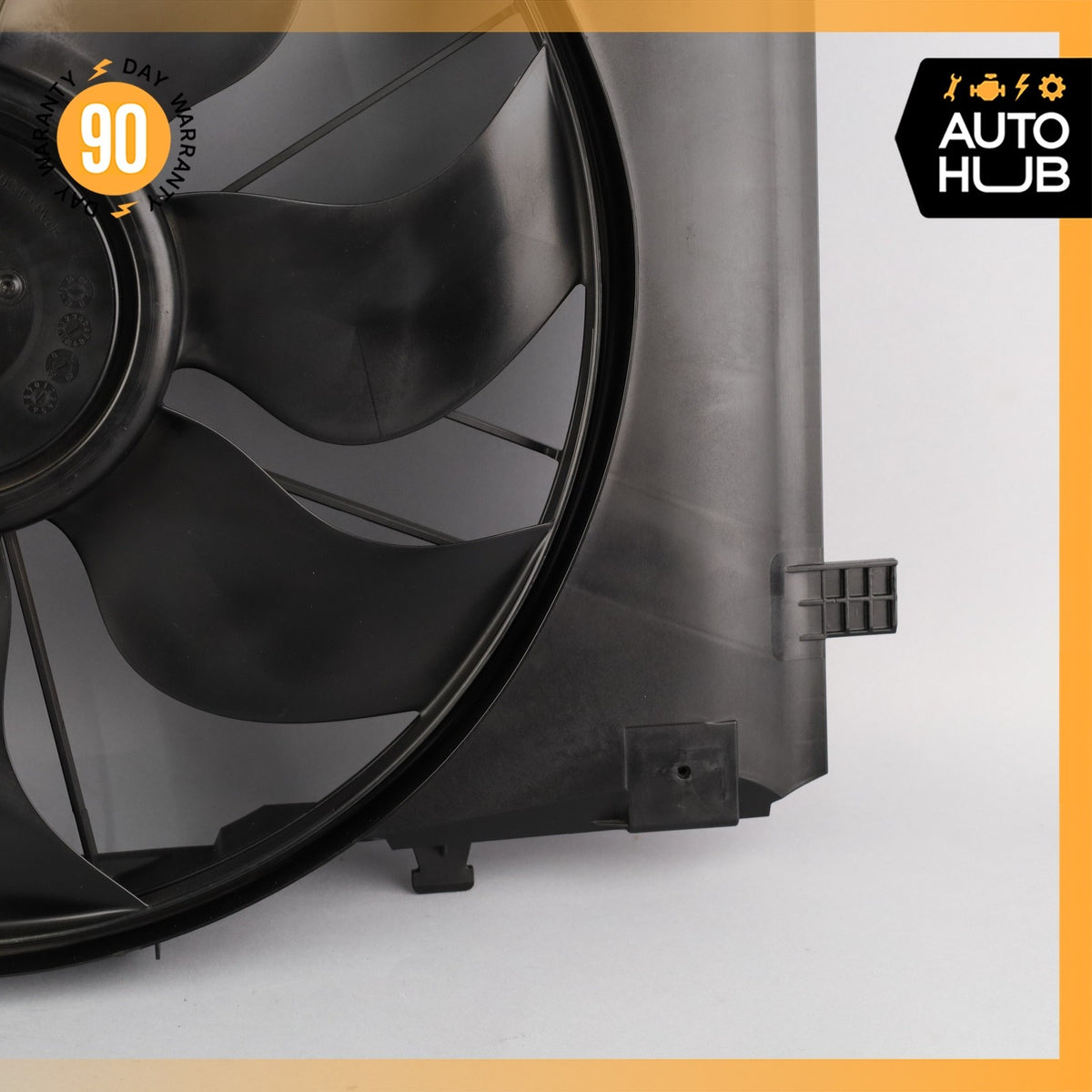 08-20 Mercedes W207 E350 C250 Engine Radiator Cooling Fan Motor Assembly OEM - photo 6