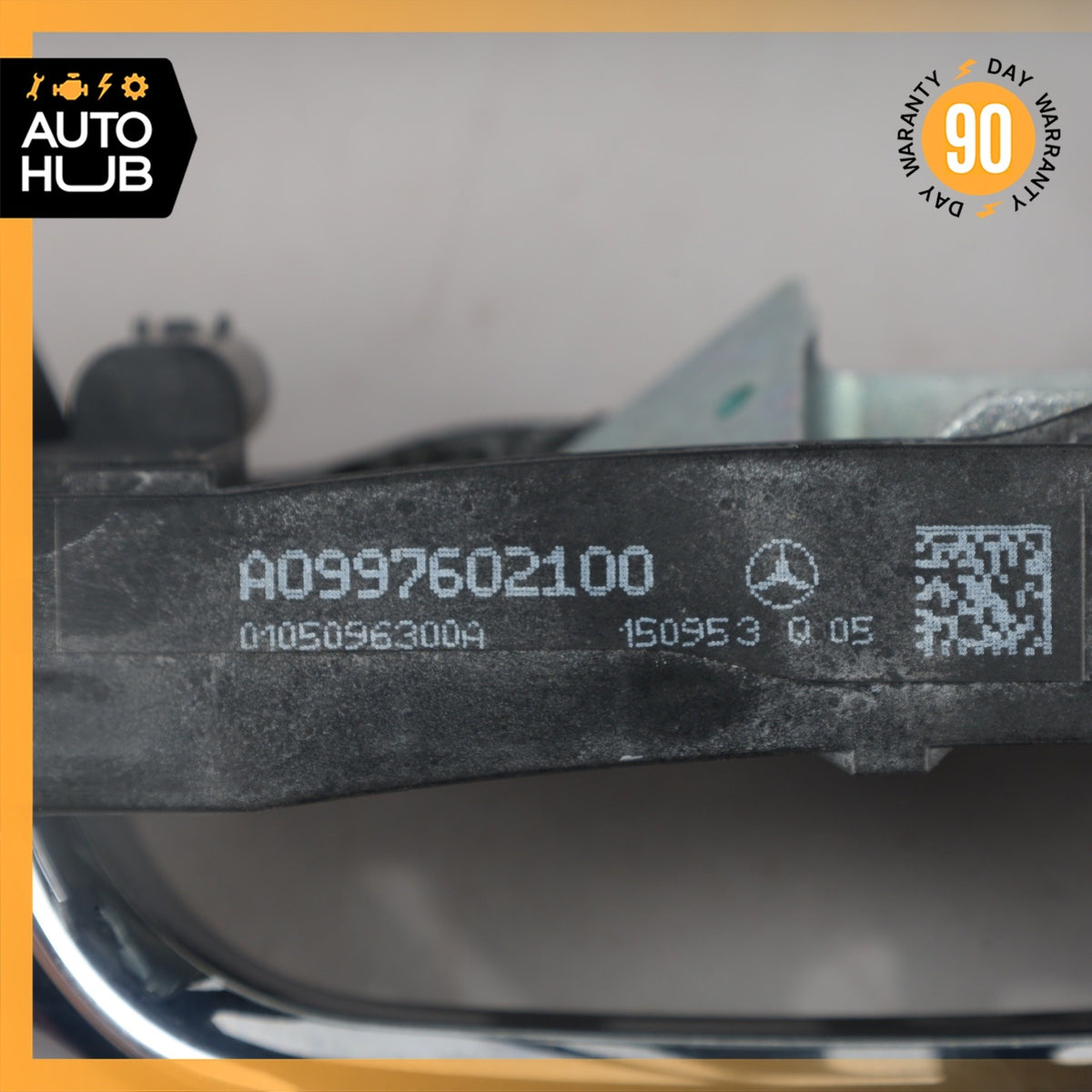 Mercedes W205 C300 Rear Left Exterior Door Handle OEM - photo 8