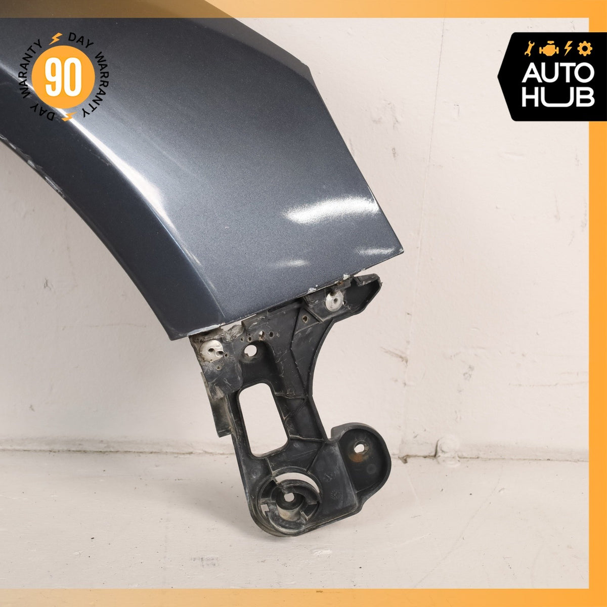 11-13 Mercedes W251 R350 Right Passenger Side Fender Assembly OEM - photo 5