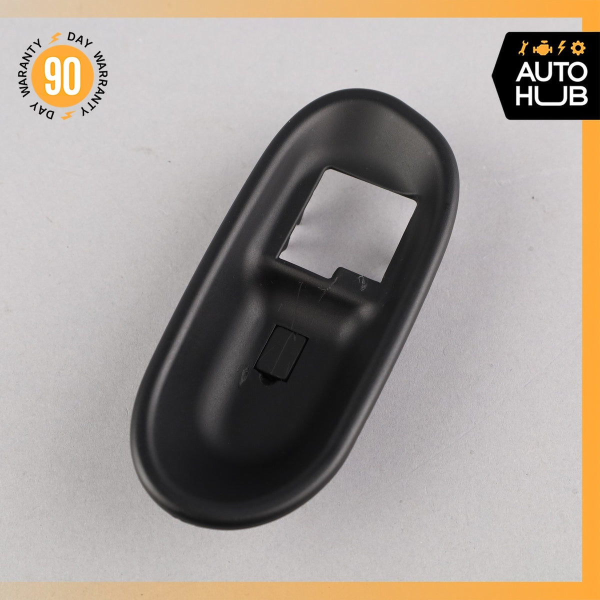 02-07 Maserati M138 4200 Coupe GT Right Side Door Handle Trim OEM - photo 2