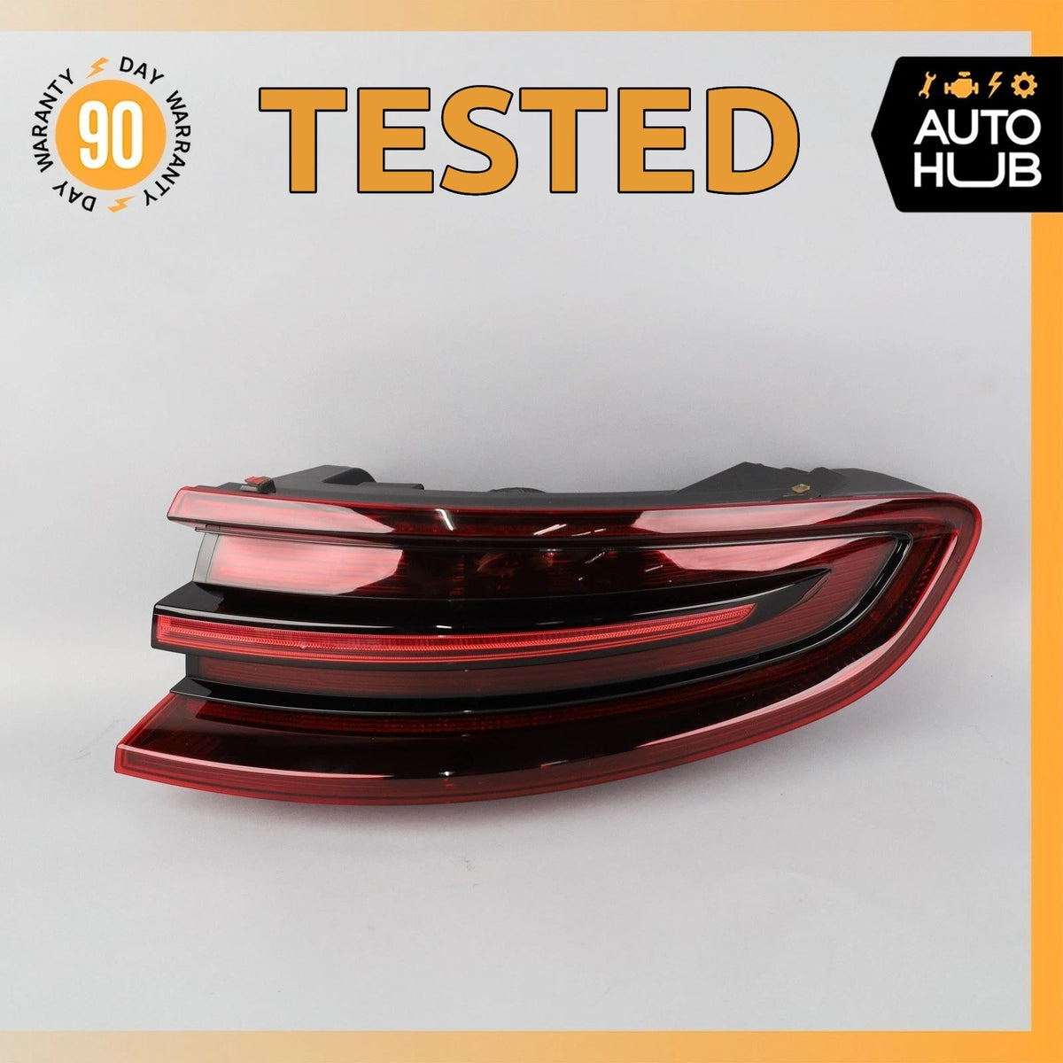 15-18 Porsche Macan 95B GTS Right Side Outer Tail Light Lamp 95B945096C OEM - photo 1