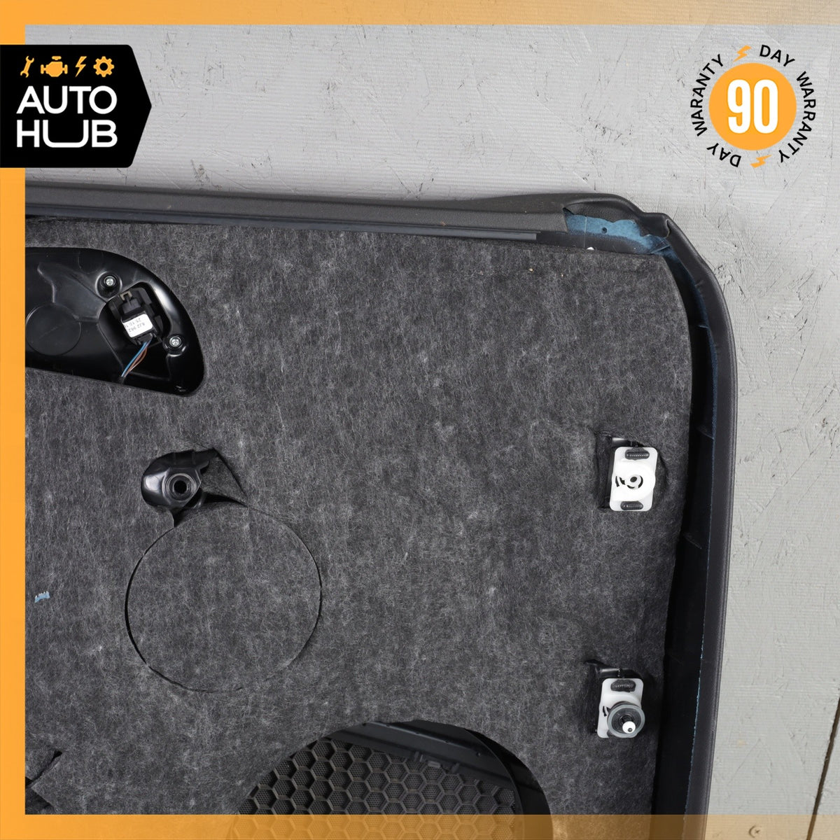 08-15 Audi J8 TT Front Right Side Interior Door Panel Suede OEM - photo 17