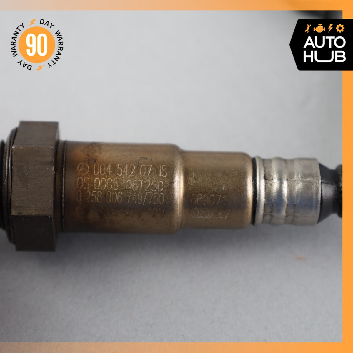 Mercedes W219 CLS550 C300 E550 Oxygen O2 Sensor Lambda 0045420718 OEM - photo 11