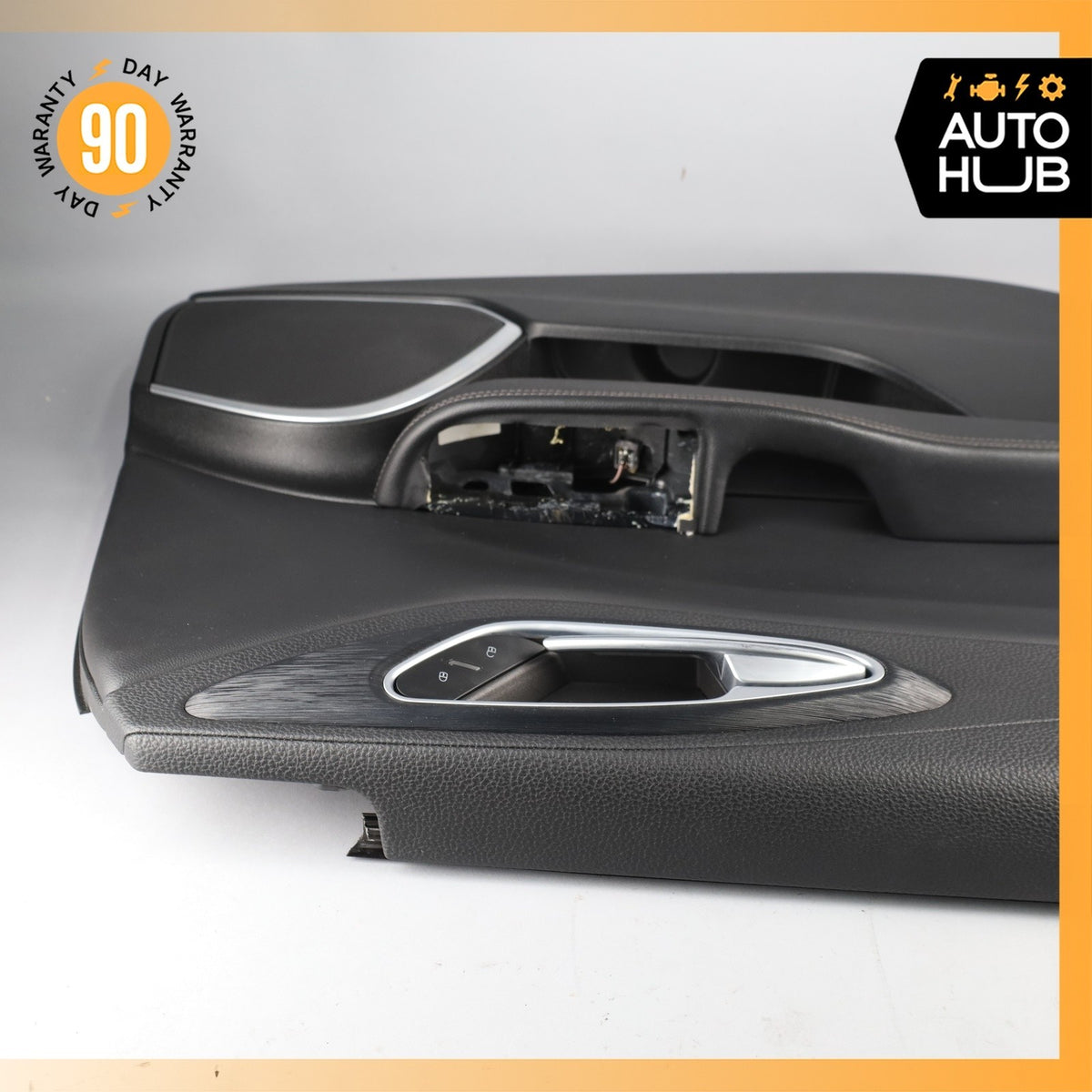 17-24 Alfa Romeo 952 Giulia Front Left Side Interior Door Panel OEM 56k - photo 13