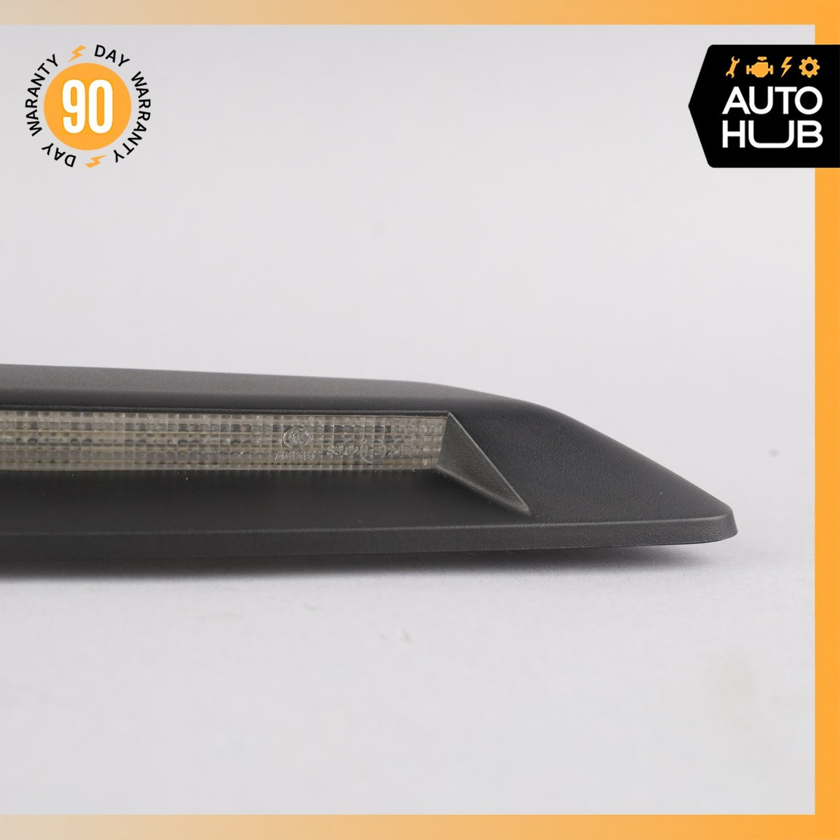 17-26 Alfa Romeo 952 Giulia Third Brake Stop Light Lamp OEM - photo 8