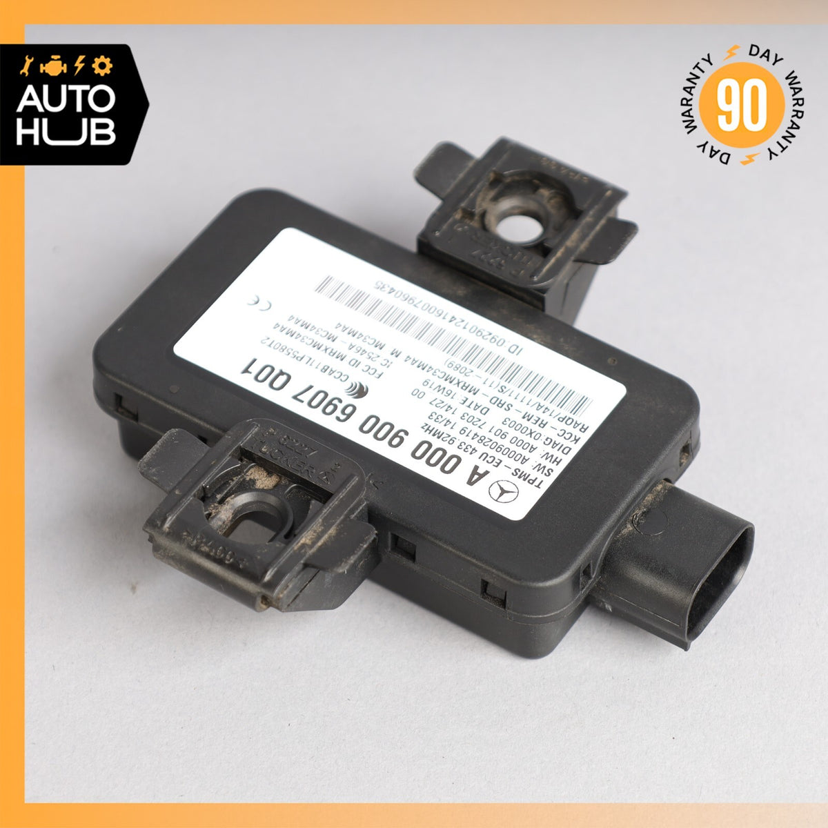 14-21 Mercedes W205 C300 S450 Tire Pressure Monitor System TPMS Module OEM 69k - photo 7