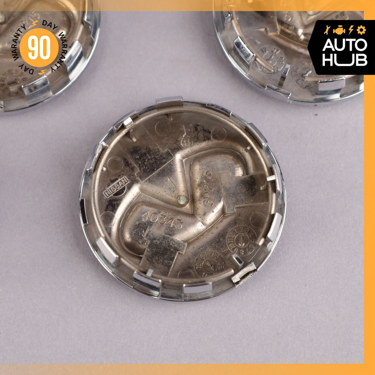 08-13 Infinity G37 Wheel Centre Cap Set of 4 OEM 77k - photo 10