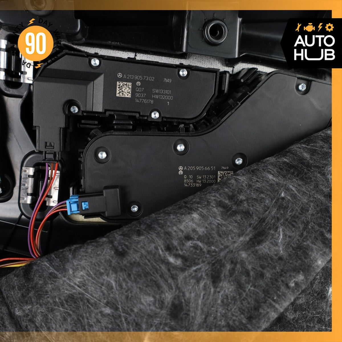 15-21 Mercedes W205 C43 AMG C350e Front Left Side Interior Door Panel OEM - photo 21