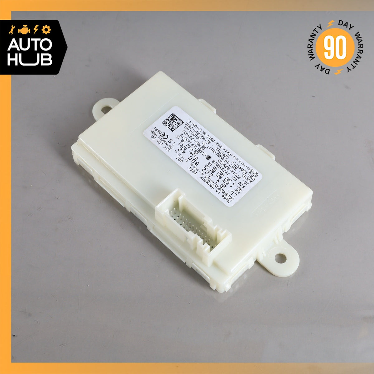 Mercedes X253 GLC300 Keyless Go Entry Control Module 2229004213 OEM - photo 2