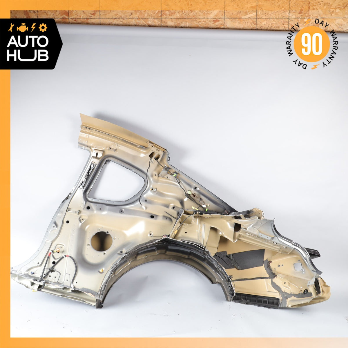 08-18 Maserati GranTurismo M145 Rear Right Side Quarter Panel Cut OEM 76k - photo 16