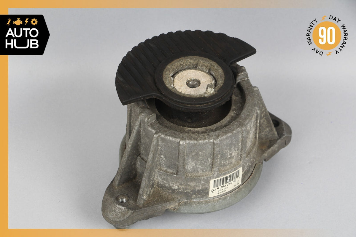 12-14 Mercedes W204 C250 M271 Engine Motor Bracket Mount Left or Right Side OEM - photo 1