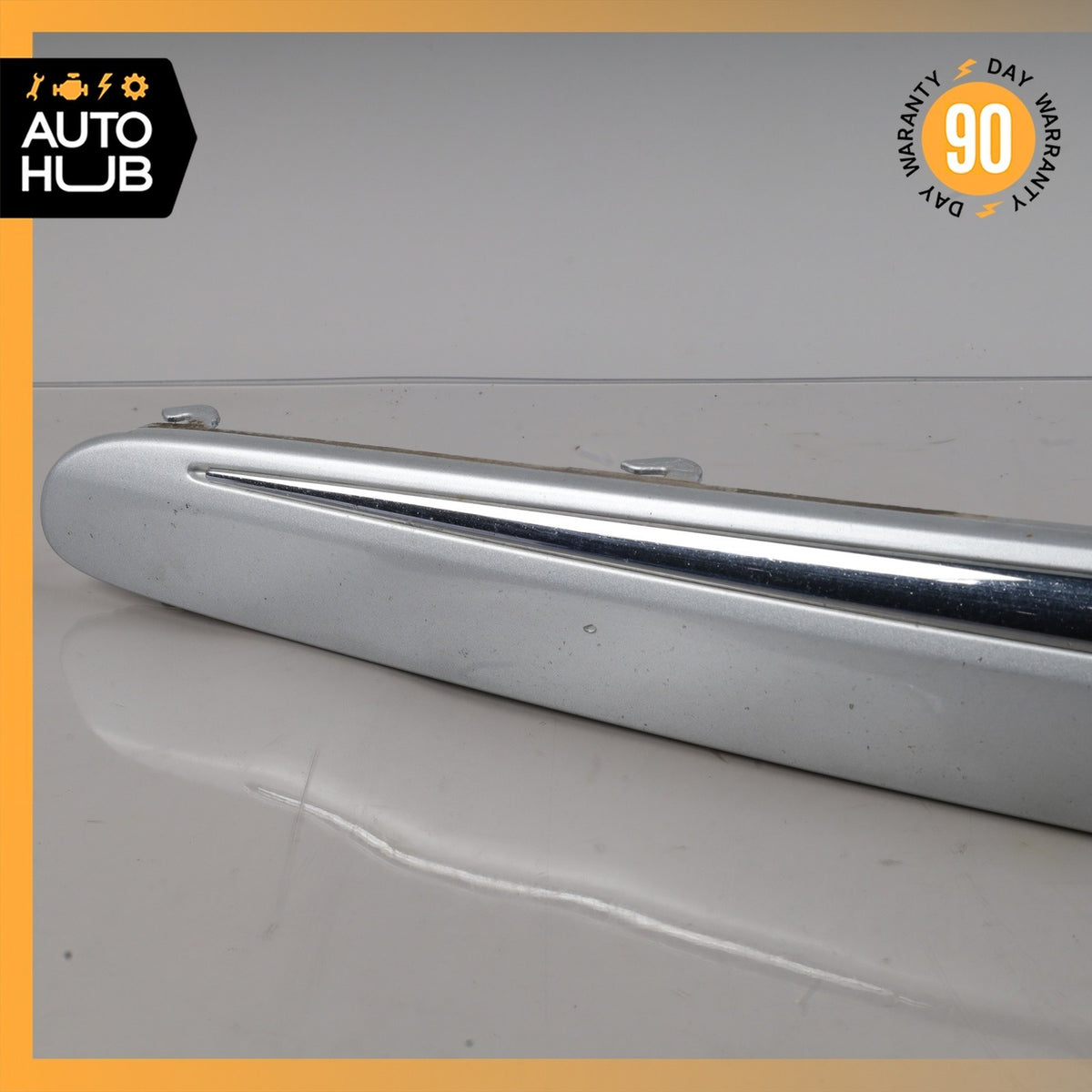 03-06 Mercedes W211 E320 E500 E55 AMG Front Left Side Bumper Molding Trim OEM - photo 2