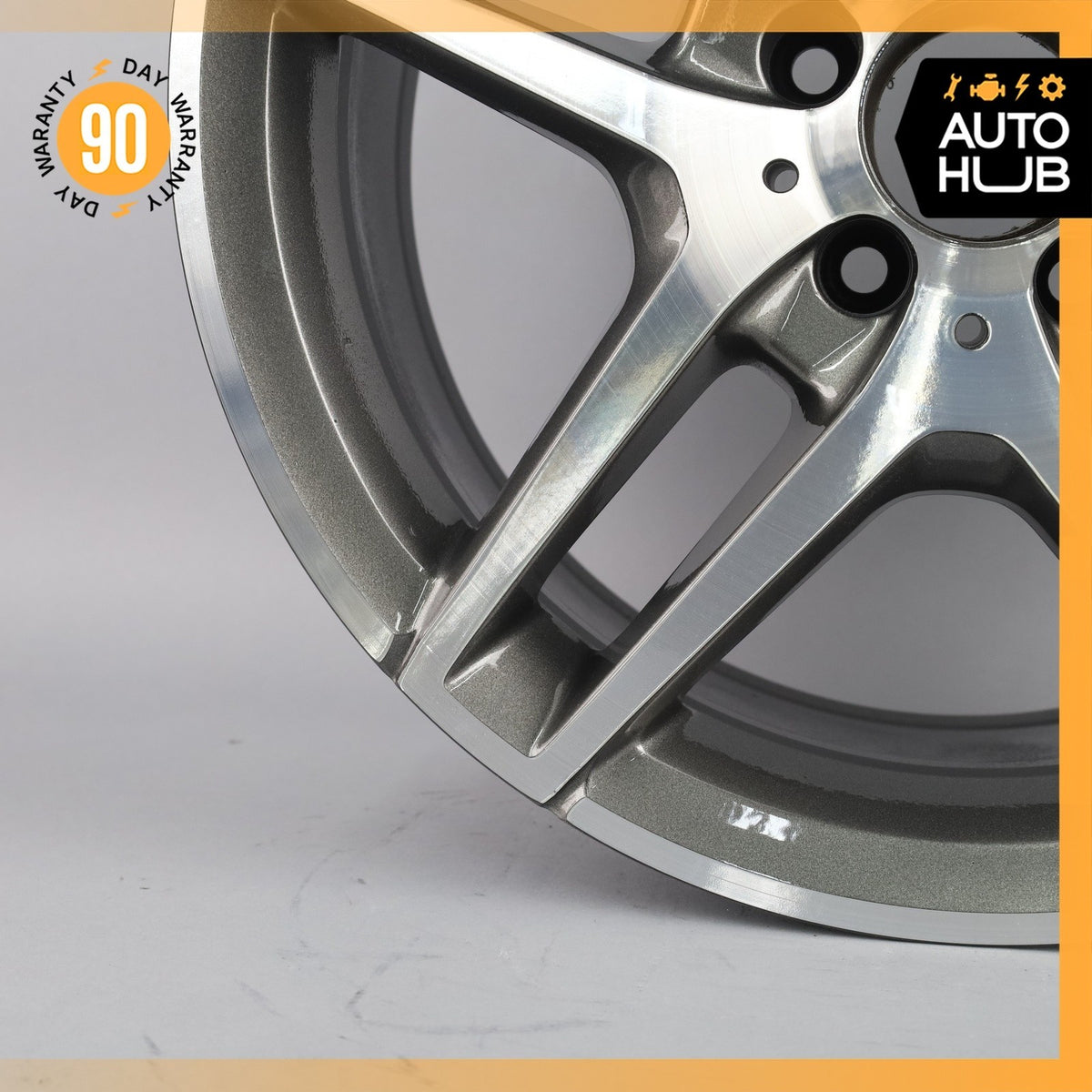 Mercedes W207 E550 E400 E350 AMG 8.5 x 18 18'' Wheel Rim 2124010300 OEM - photo 5