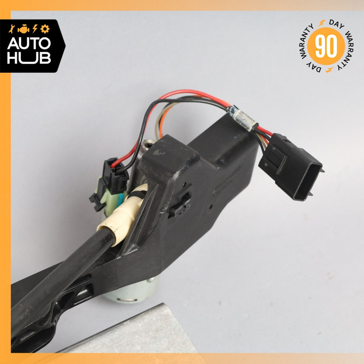 2004 Cadillac XLR Steering Column With Adjust Motors OEM 81k - photo 7