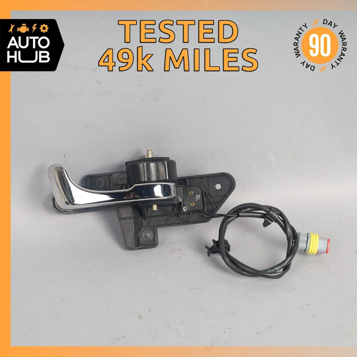 02-07 Maserati Spyder 4200 M138 Right Side Interior Door Handle OEM 49k - photo 1