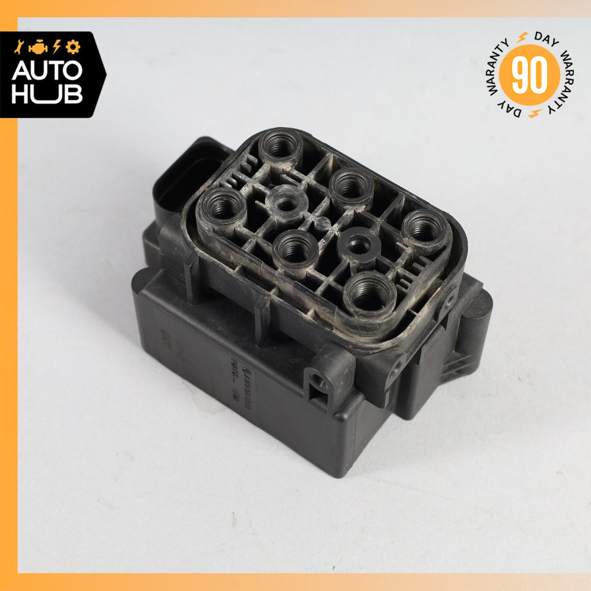 06-20 Mercedes X164 GL550 S550 Airmatic Air Pneumatic Suspension Valve Block OEM - photo 2